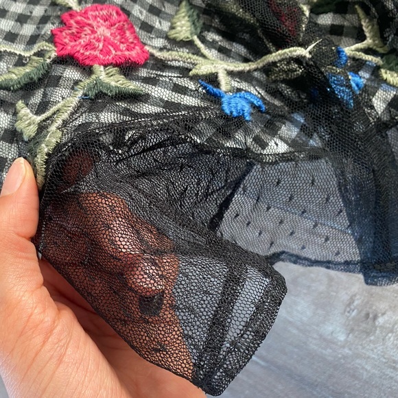 ZARA SKIRT (XS) - Picture 3 of 4